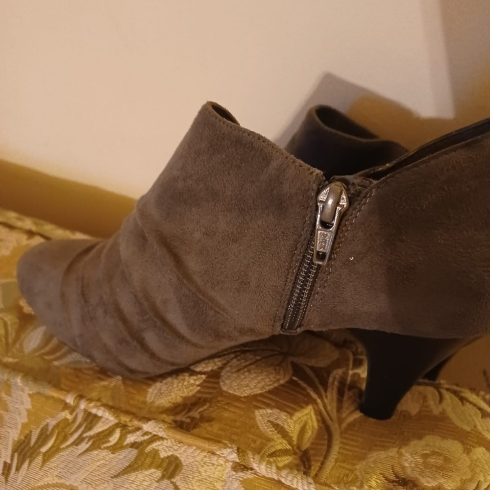 Women shoes